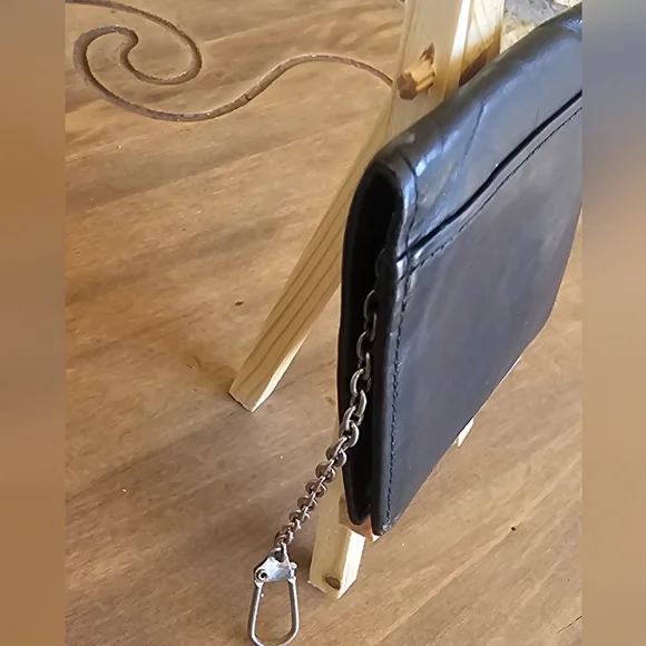 Black Leather Burberry Coin Purse with Key Chain:  - Picture 6 of 9